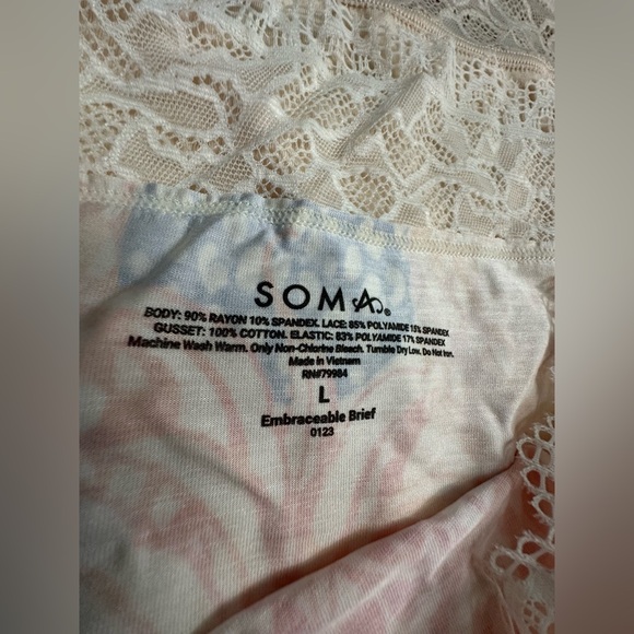Soma Embraceable Briefs - Picture 2 of 2